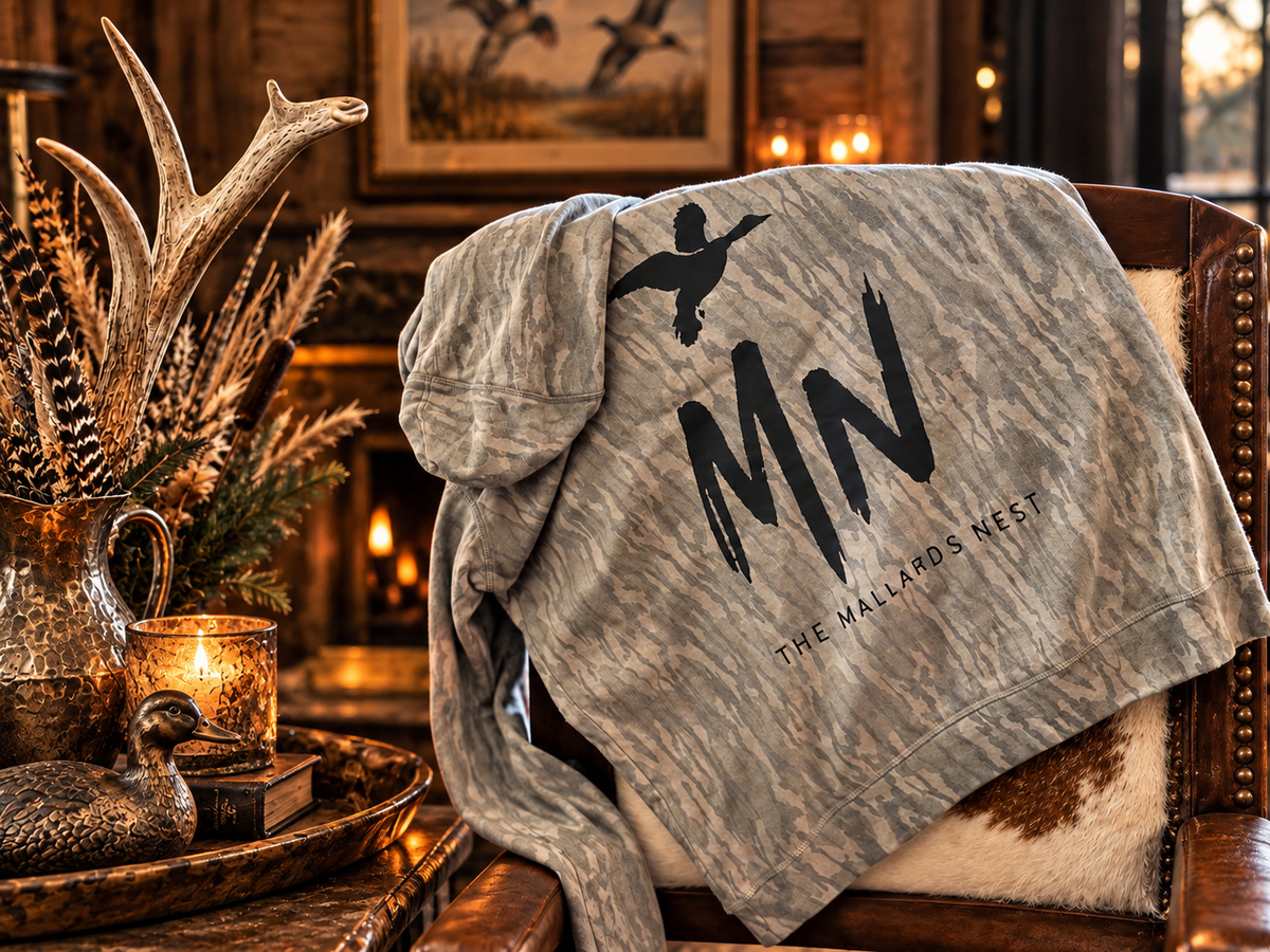 Mossy Oak Hoodie – Mallards Nest Logo Black