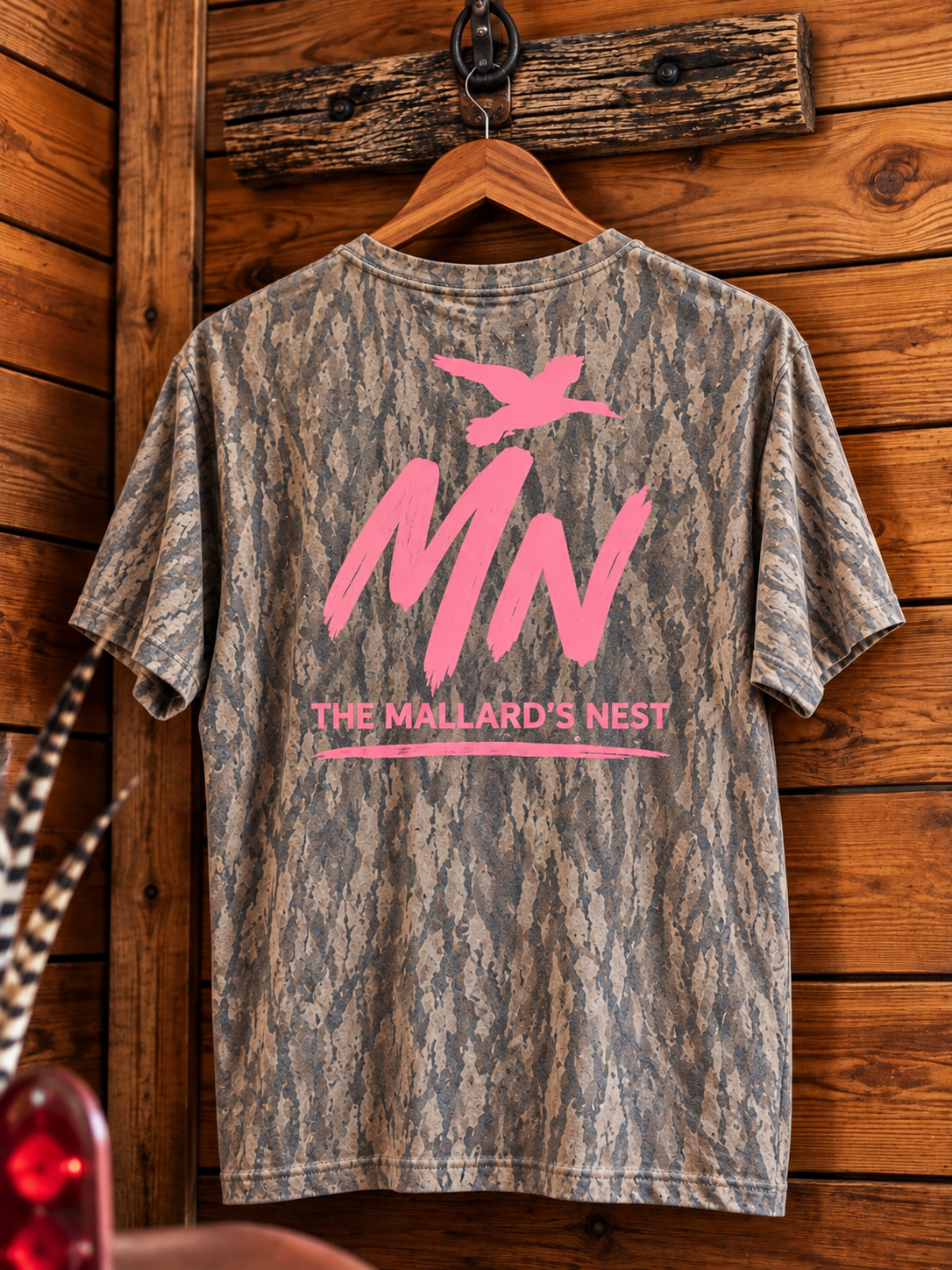 The Mallard’s Nest Mossy Oak Faded Camo Tee Logo Pink